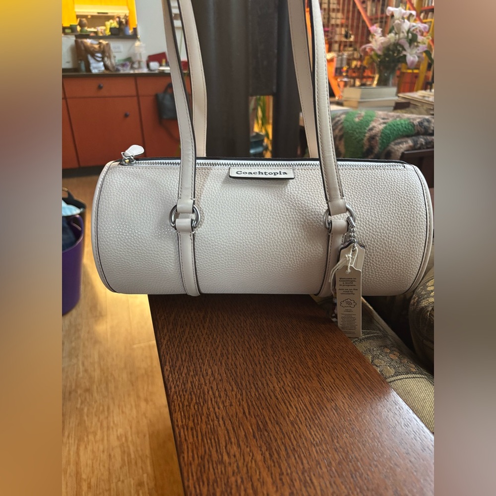 COACH Coachtopia Barrel Bag. 
Circa 2023.